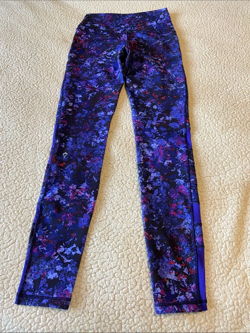 Ivivva rhythmic tight tech mesh vibrant floral print breathable Size 14 Girls